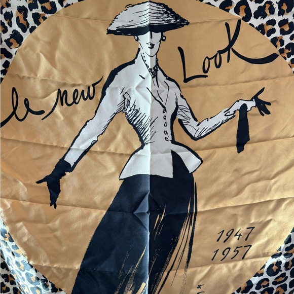Vintage Christian Dior Lady Scarf Rare Couture - Picture 3 of 11